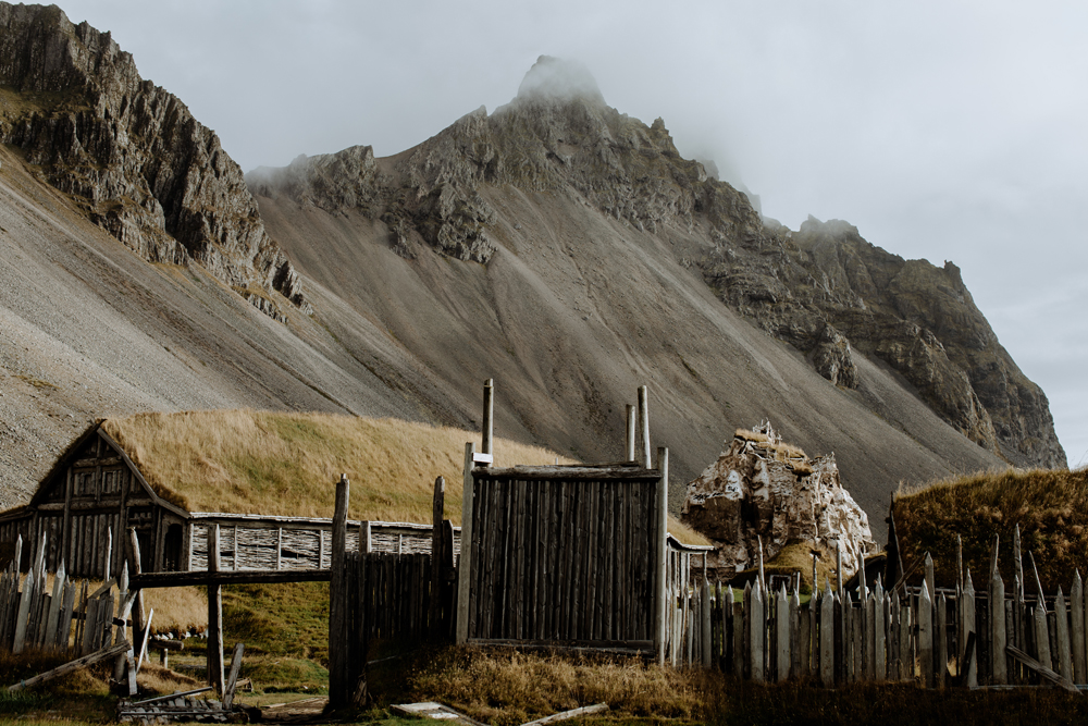 vestrahorn-viking-village