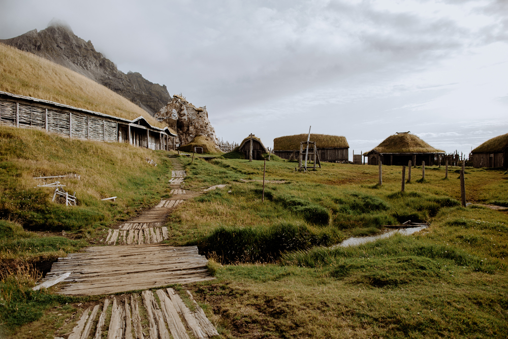 vestrahorn-landscape-photography-viking-set