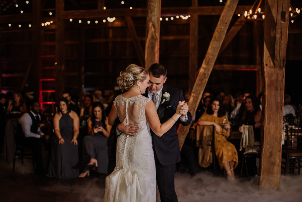 wedding-first-dance-photography